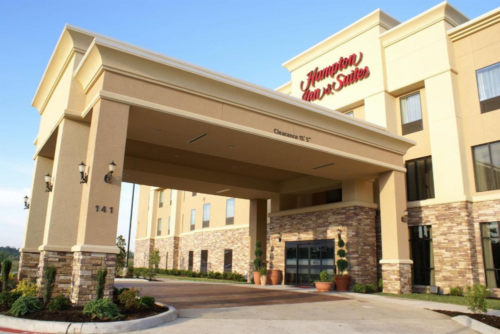 Hampton Inn By Hilton And Suites Center
